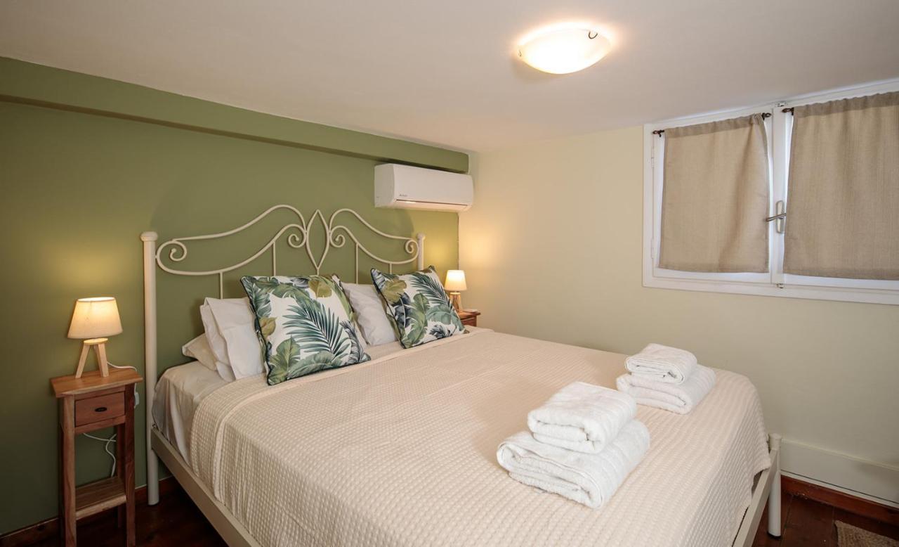 Green Loft Room In Naxos Chora Naxos City Exterior photo