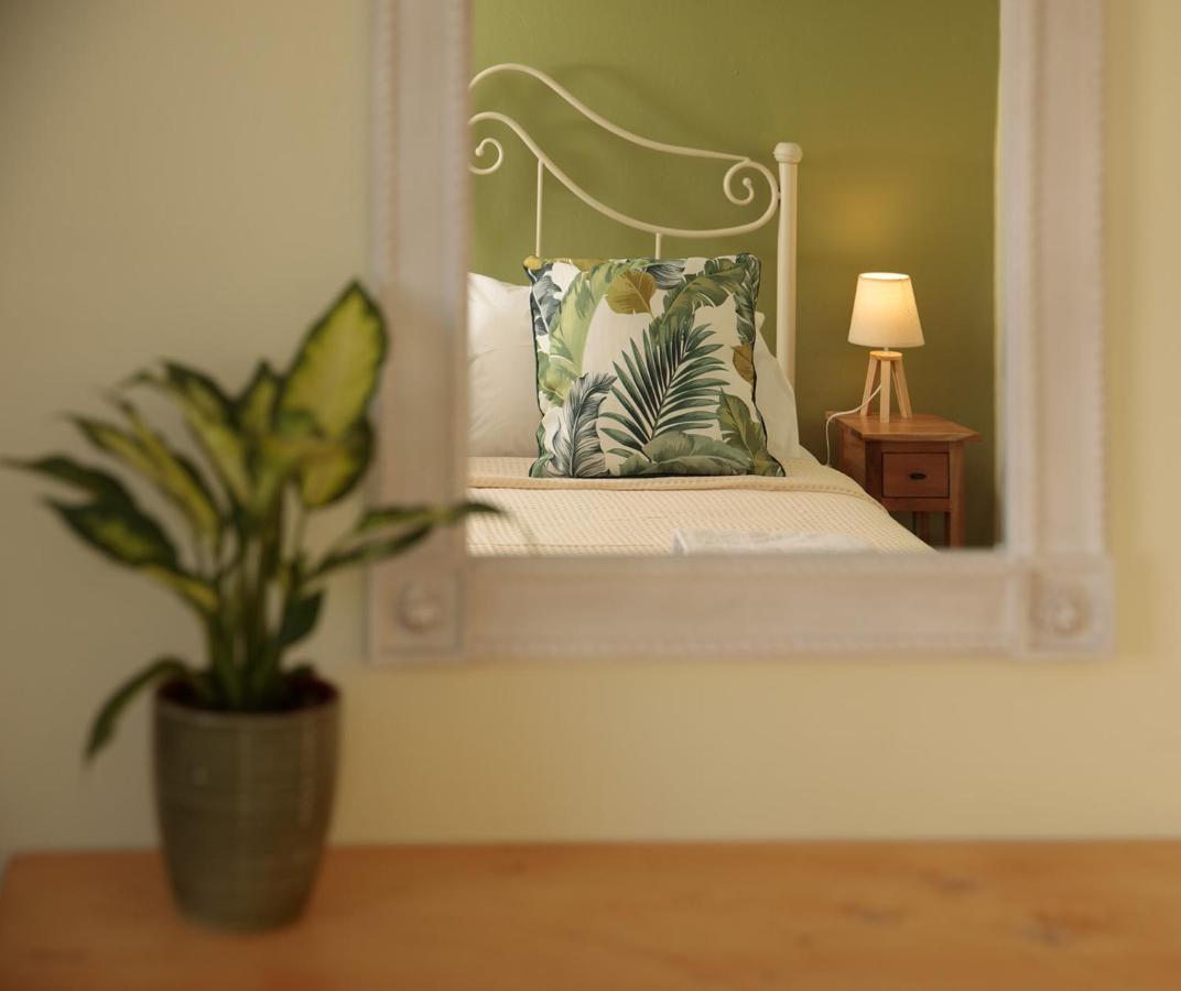 Green Loft Room In Naxos Chora Naxos City Exterior photo